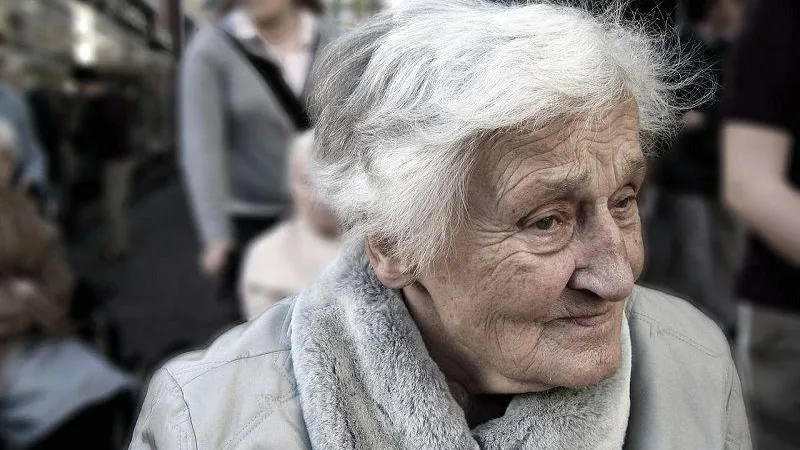 Жительница Чехова поблагодарила военных, спасших бабушку с деменцией