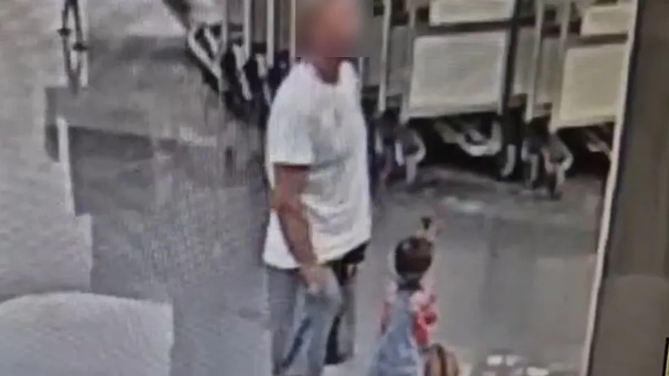 Кадр с камеры видеонаблюдения