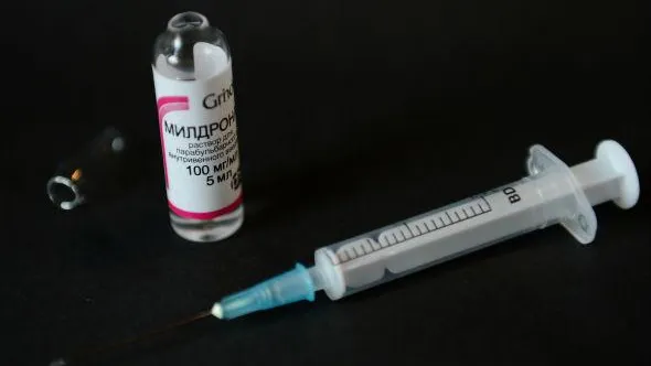 Легкоатлетов РФ, дисквалифицированных за мельдоний, могут оправдать