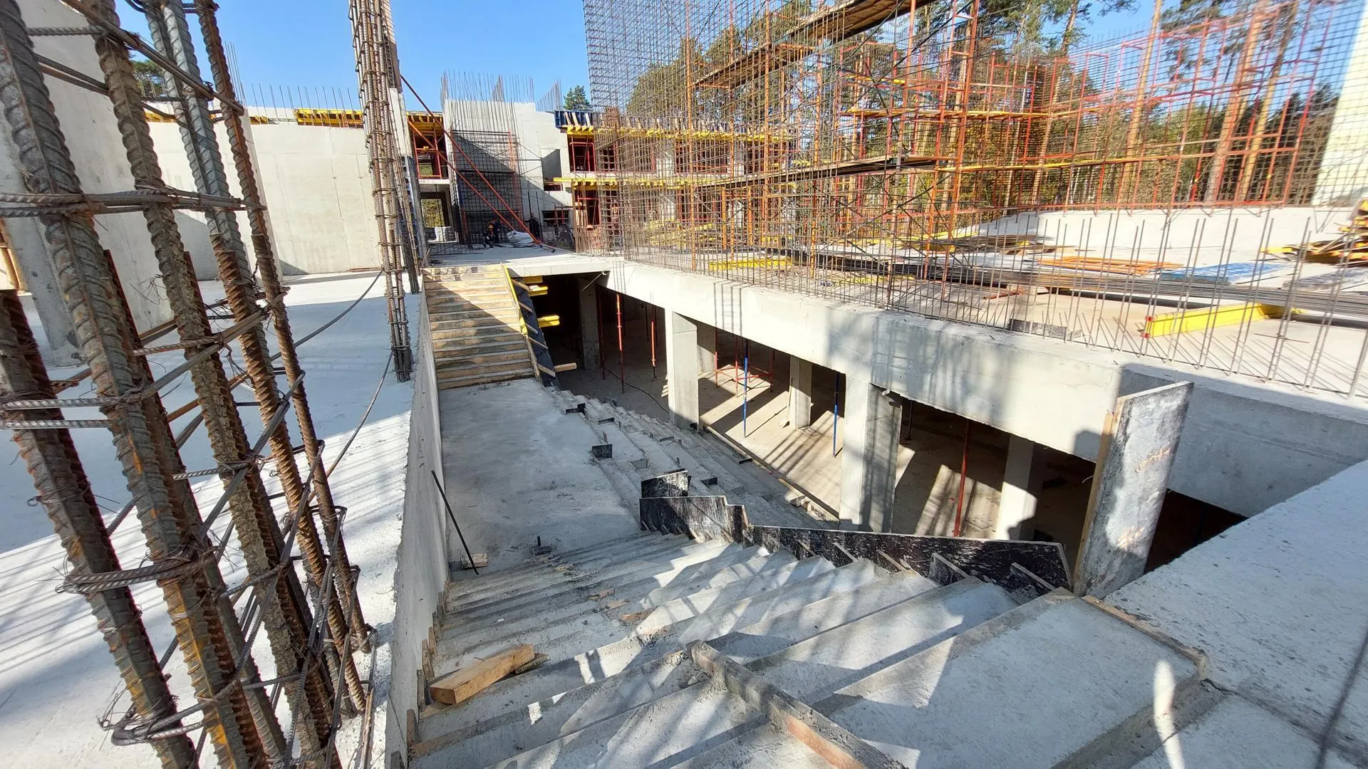 Константин Андреев