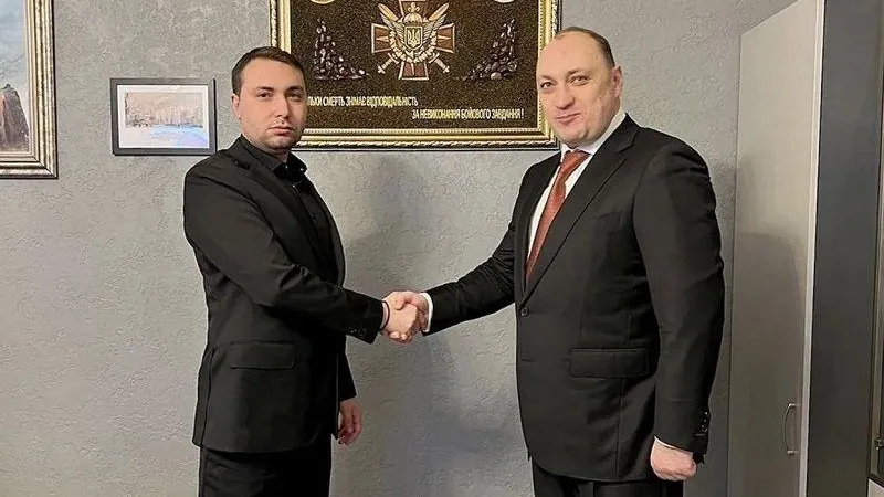 Украинский переговорщик мог работать на Россию — разбор политолога