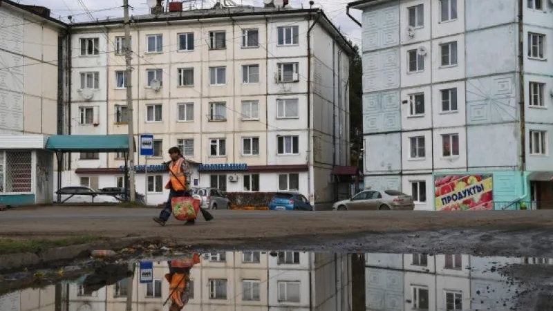 В Ярославле люди жалуются на затопленный после благоустройства двор