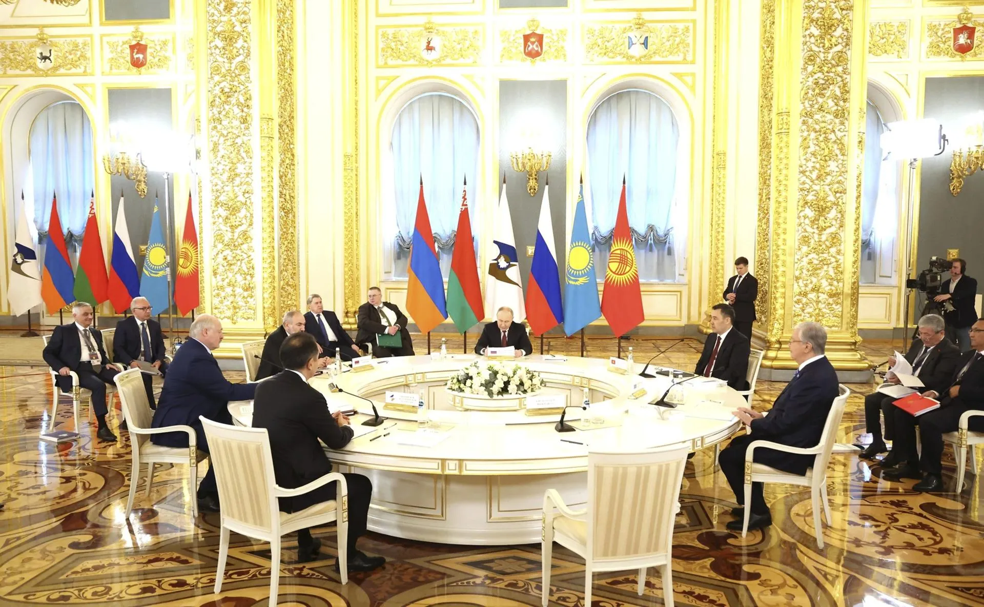 Alexander Kazakov/Kremlin Pool