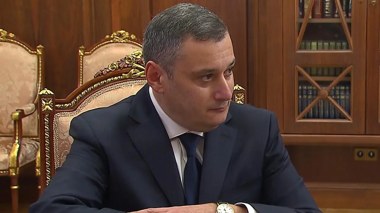 Врио главы Курской области заявил о необходимости перестроить работу чиновников