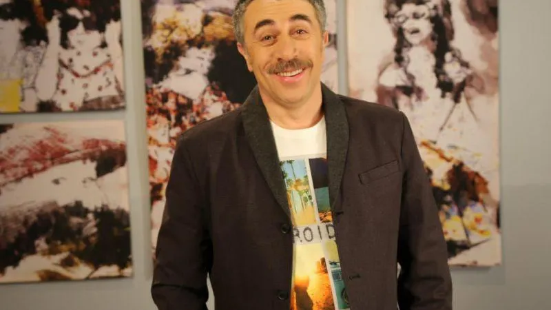 facebook.com / Евгений Комаровский