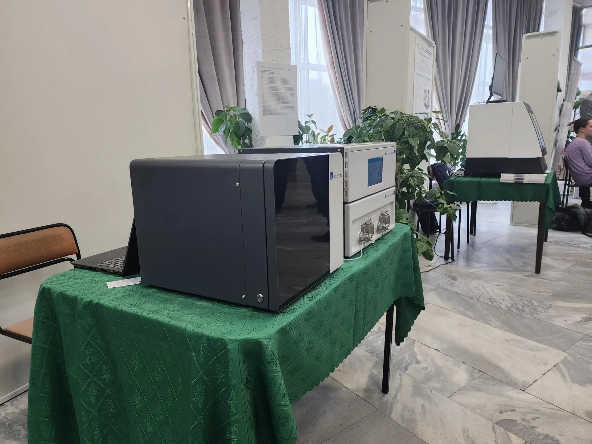 Разработки черноголовских ученых на форуме. Фото: МедиаБанк Подмосковья/Иван Петрушин&nbsp;