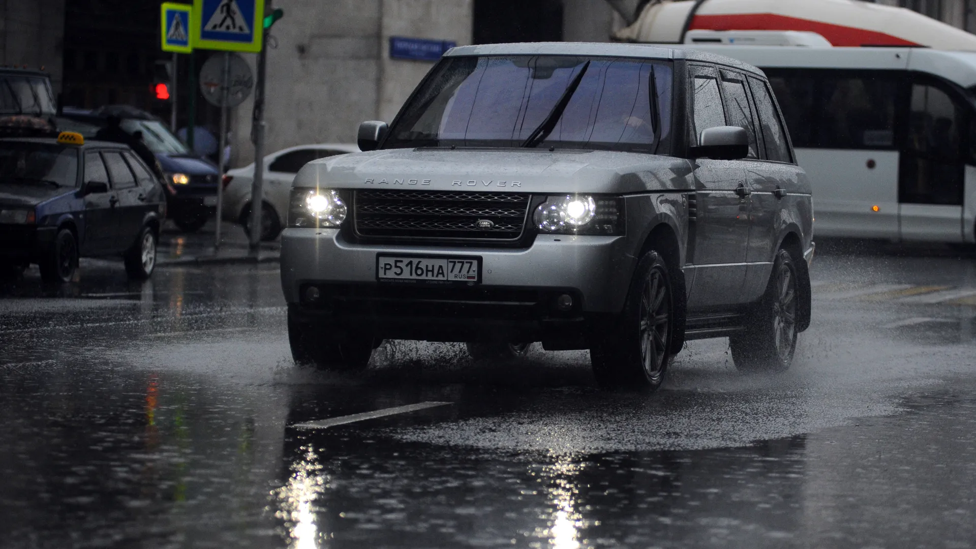 Срок оплаты штрафов владельцам иномарок хотят сократить до 24 часов