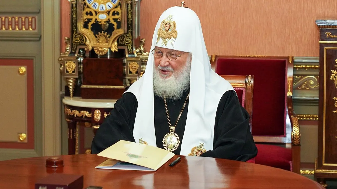 Все религии в одном месте: получит ли соцсеть для верующих благословение патриарха Кирилла