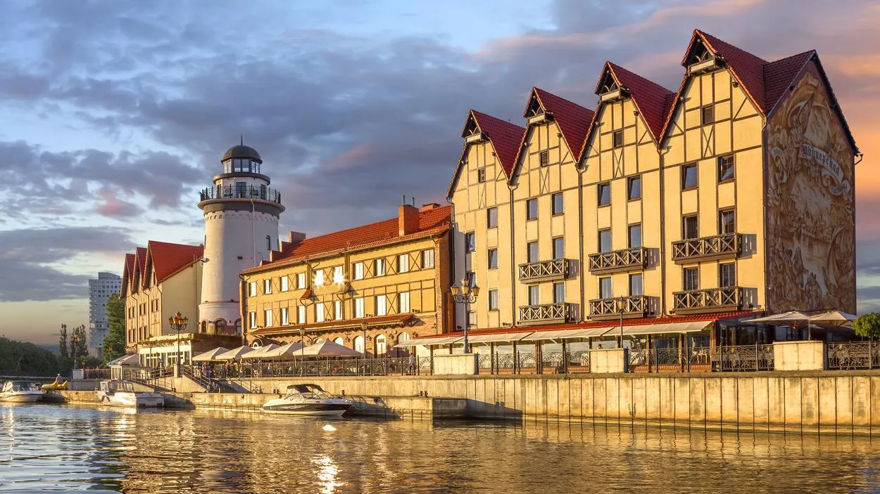 Эксперт предупредил о возможной блокаде Калининграда со стороны Литвы и Польши