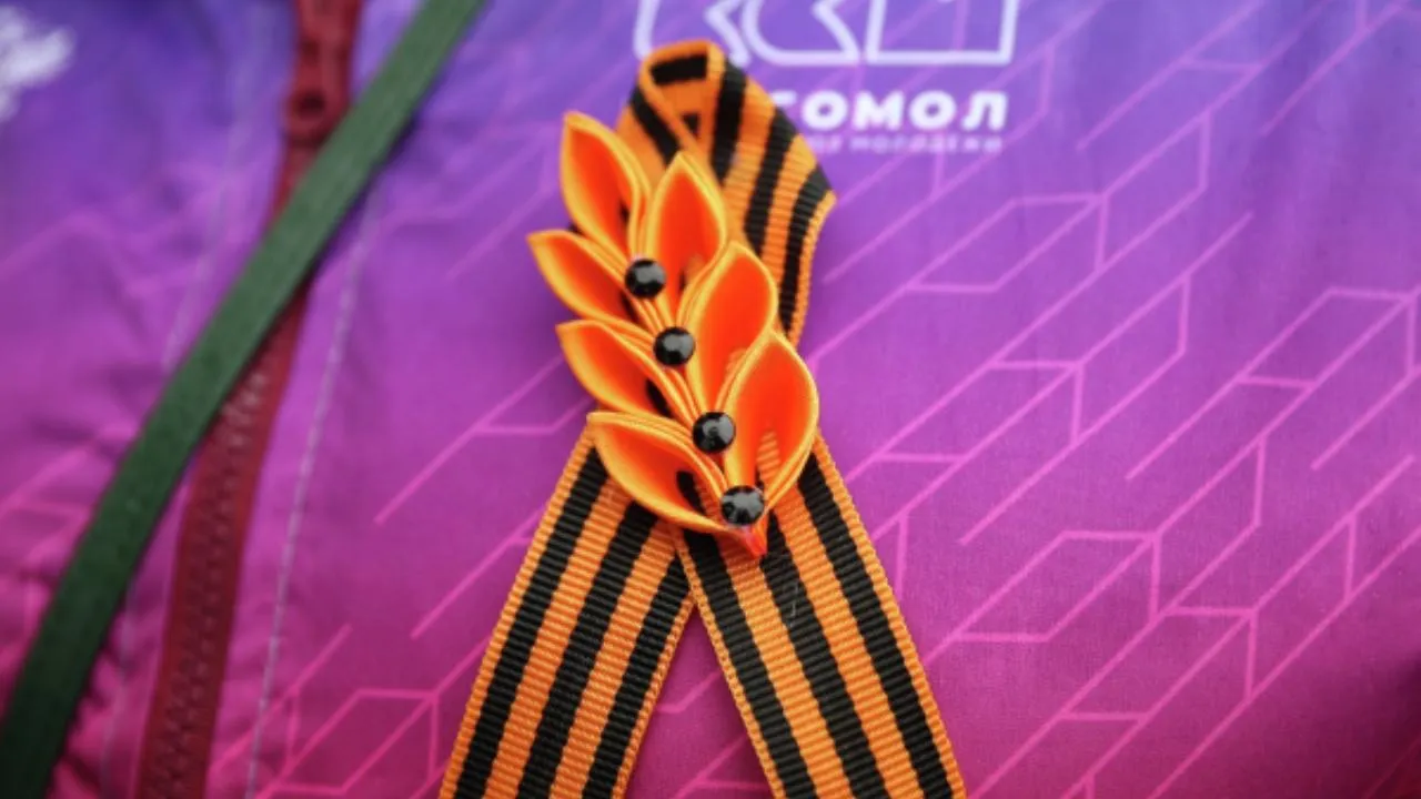 Депутат Ольга Занко напомнила, как правильно носить георгиевскую ленточку