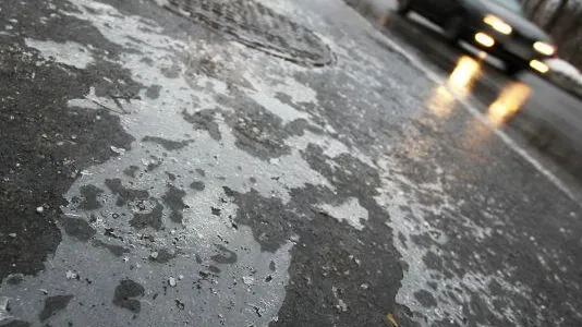Гололедица будет на дорогах Подмосковья в среду