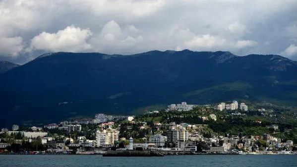 Подмосковье поможет восстановить инфраструктуру Крыма