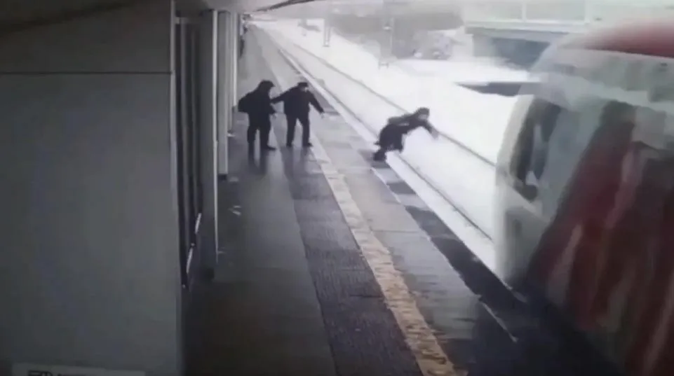 Скриншот с камеры наблюдения