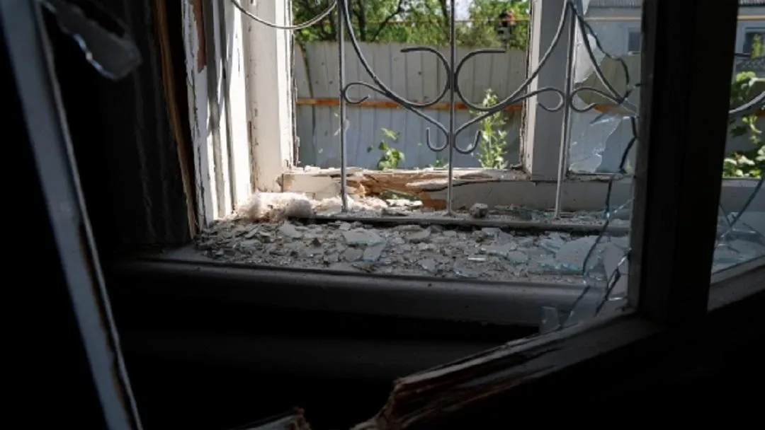 Мужчина получил ранение при обстреле жилого района в Донецке