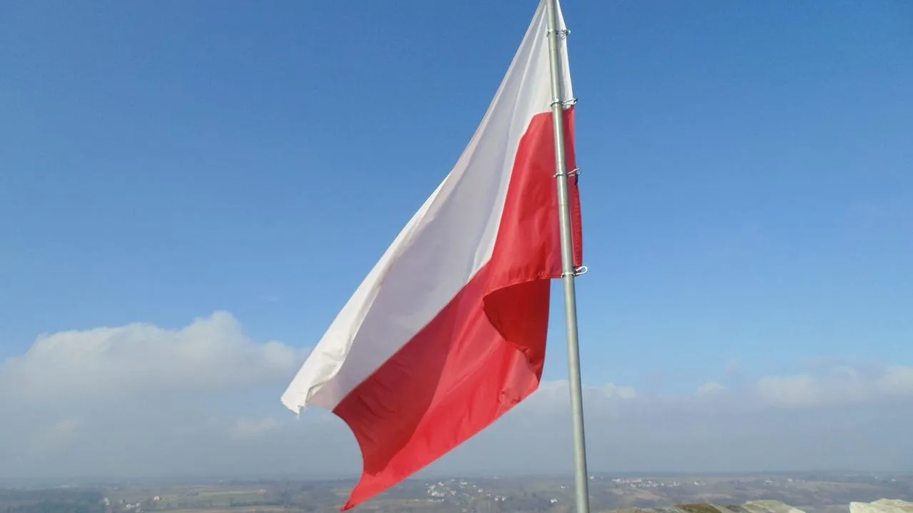В Польше возмутились политикой властей из-за помощи Украине