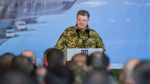 Ради НАТО Порошенко отправит в отставку все руководство Минобороны Украины