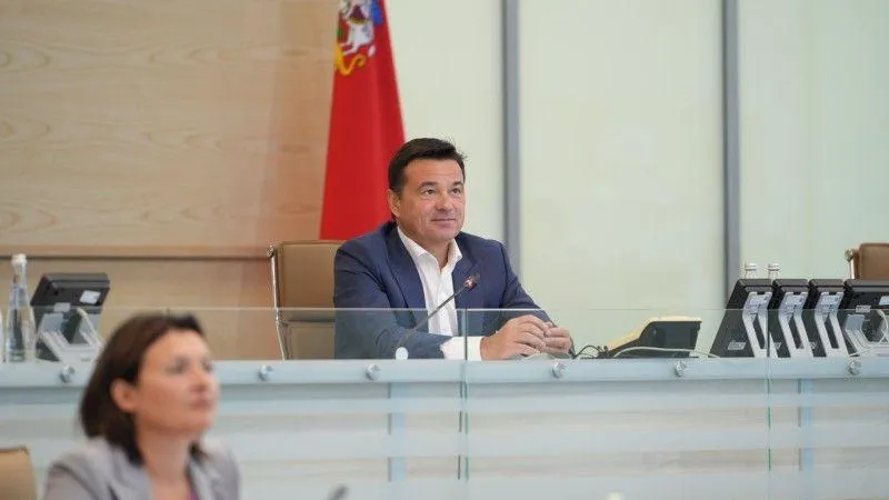 Губернатор поблагодарил главу Солнечногорска за предоставление квартиры беженцам из ЛДНР