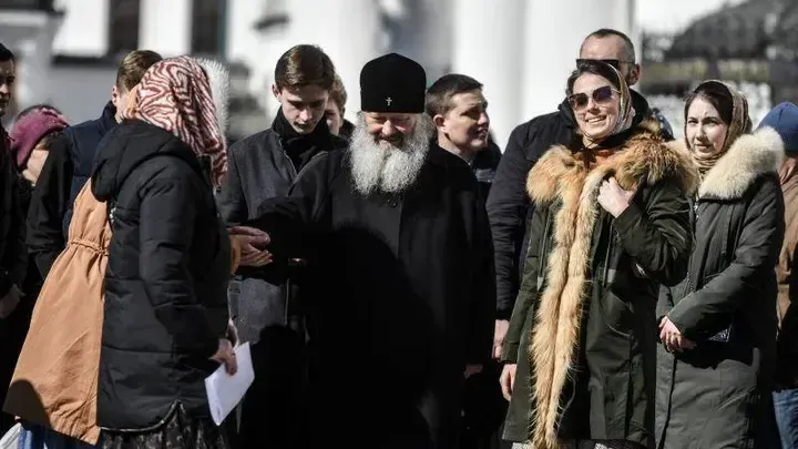 Певчая Киево-Печерской лавры напророчила скорбь радующимся аресту митрополита Павла