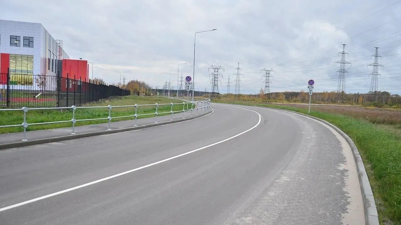 Дорога, соединяющая новую школу на 1100 мест с улицей Святоозерской в Шатуре. Фото: пресс-служба администрации округа