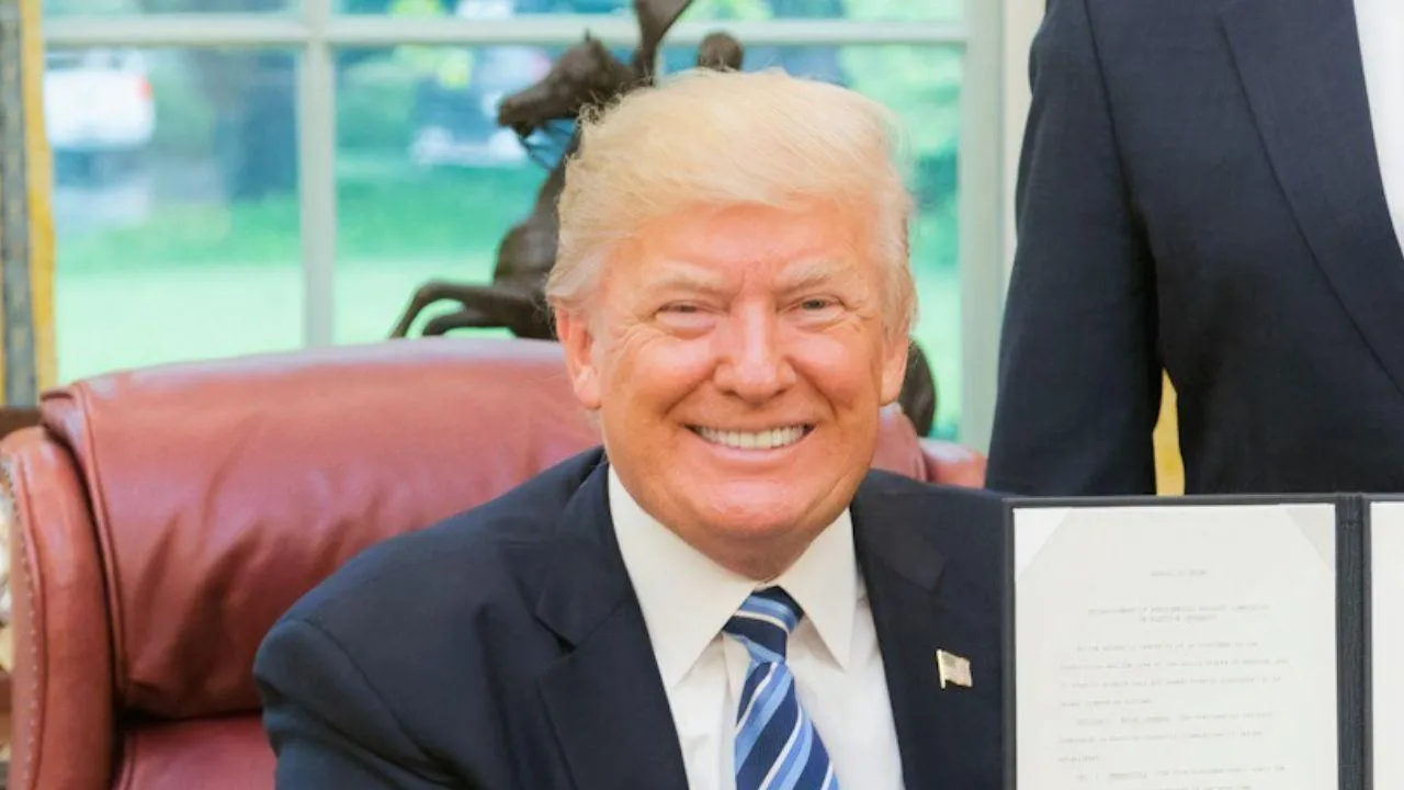 В России раскрыли планы Трампа, наседающего на Европу с пошлинами