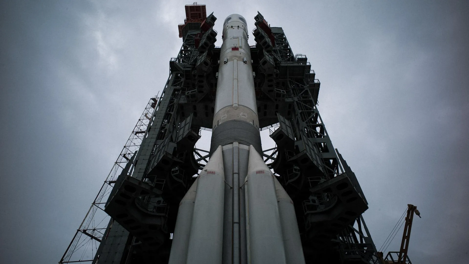 Иван Тимошенко, Роскосмос