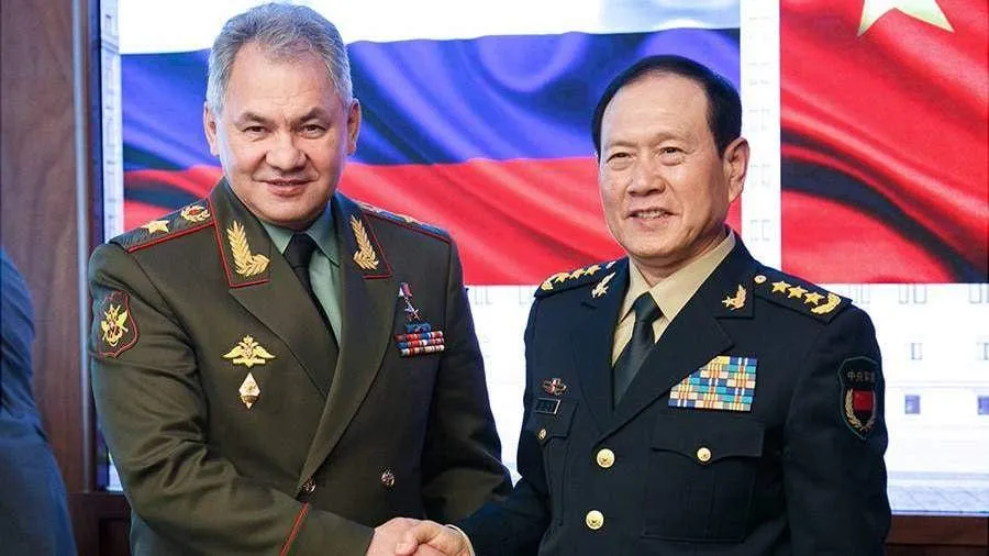 Шойгу прилетел в Китай предотвращать мировые конфликты