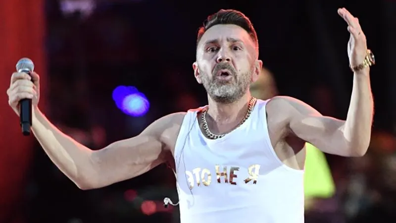 Шнуров анонсировал прощальный тур