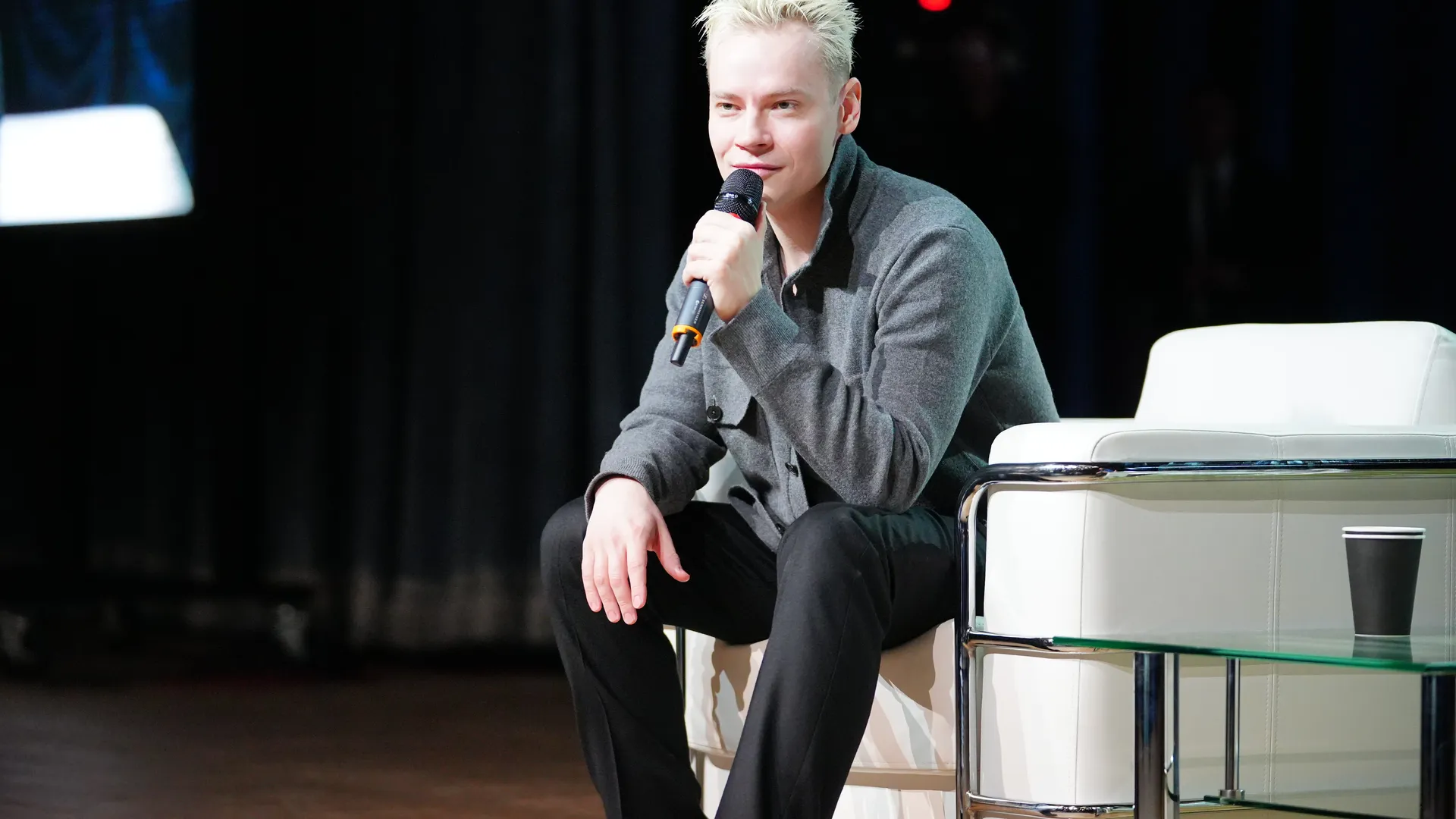 Фолк-революция и пиар-спектакль: продюсер оценил возможный дуэт SHAMAN и Бабкиной