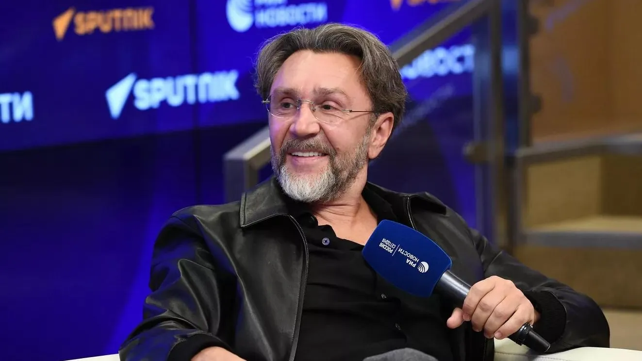 Сергей Шнуров на пресс-конференции