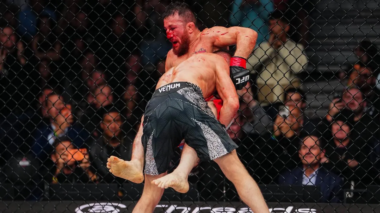 Грузинского бойца Двалишвили отправили в больницу после боя с Яном