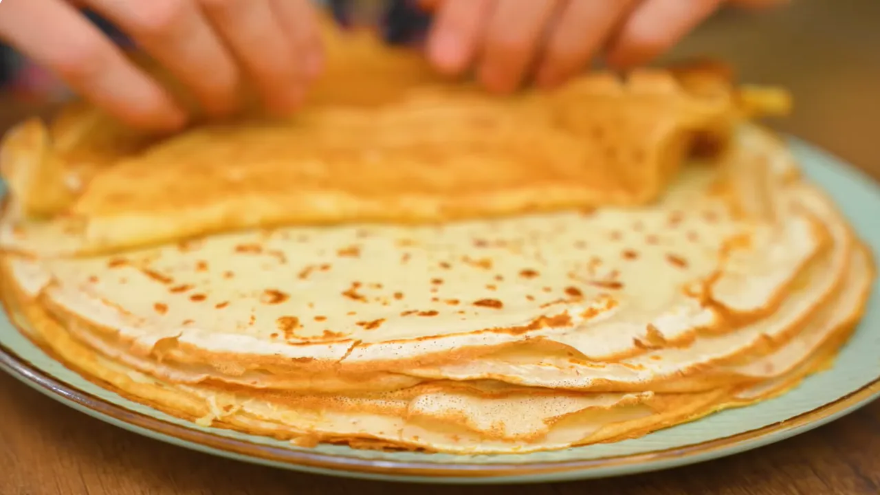 youtube.com/AlinaFooDee