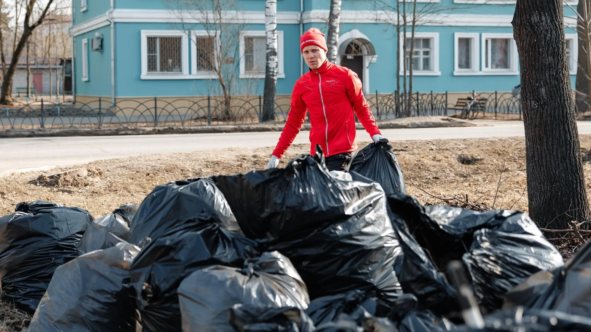 В Дубне с приходом тепла начались большие субботники