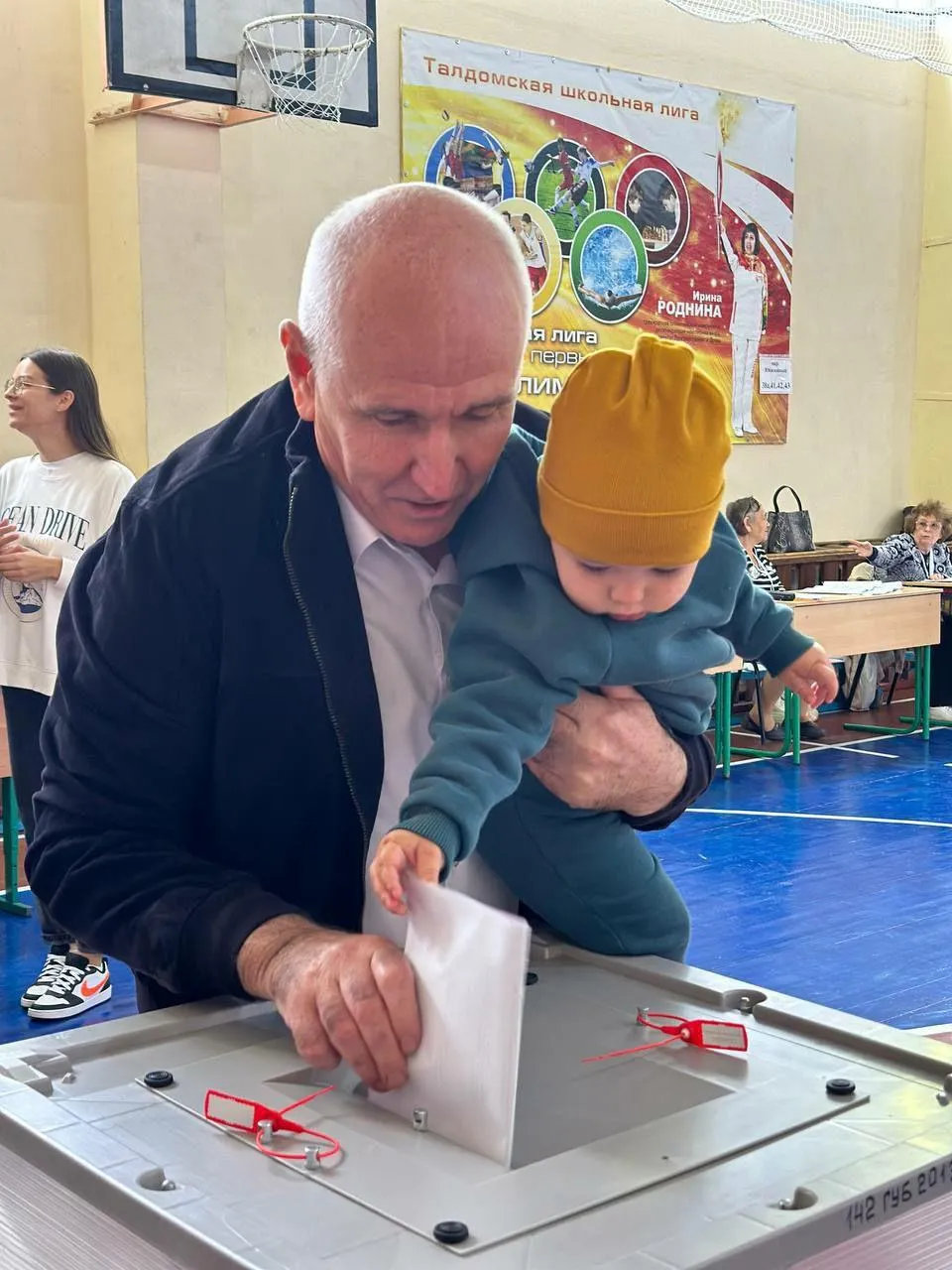 Михаил Аникеев/Руководитель фракции ЕР в Совете депутатов Талдомского городского округа