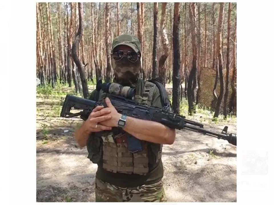 «Разведчики несут груз на позиции»: волонтер поделился тонкостями доставки посылок на фронт