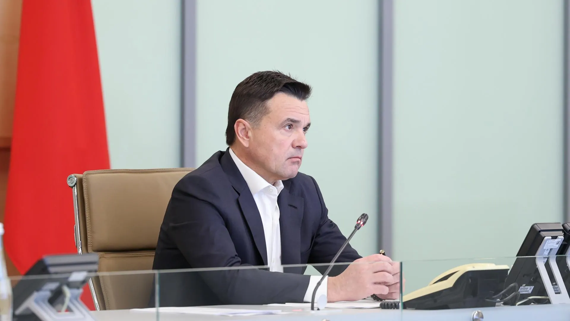 Губернатор Воробьев: еще около тысячи детей-сирот обеспечат жильем в Подмосковье