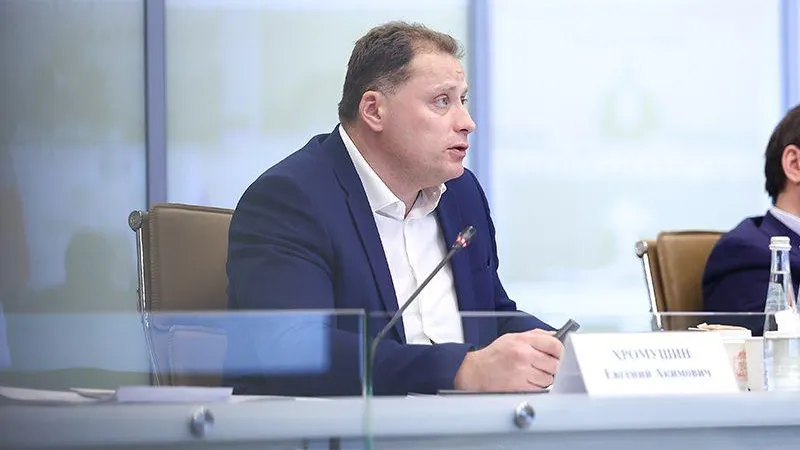 Евгений Хромушин объяснил, почему не успевают отремонтировать подъезды в Подмосковье в срок