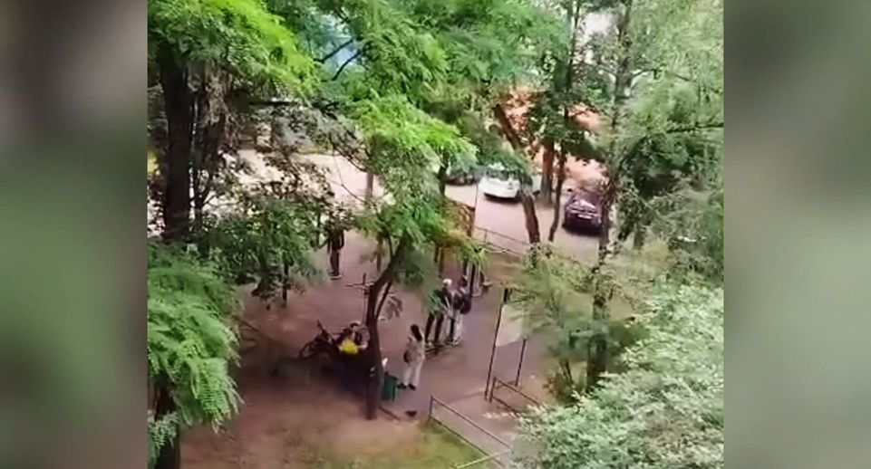 В Люберцах росгвардейцы поймали пьяного мужчину за стрельбу на детской площадке
