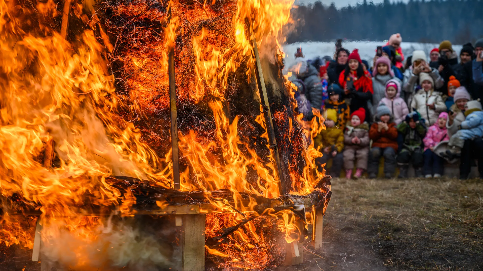 Празднование Масленицы в Муранове