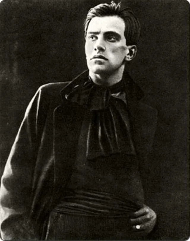 Владимир Маяковский, 1918 год