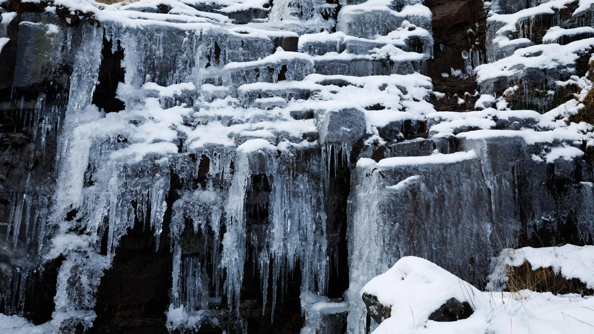 Cover Images/Keystone Press Agency