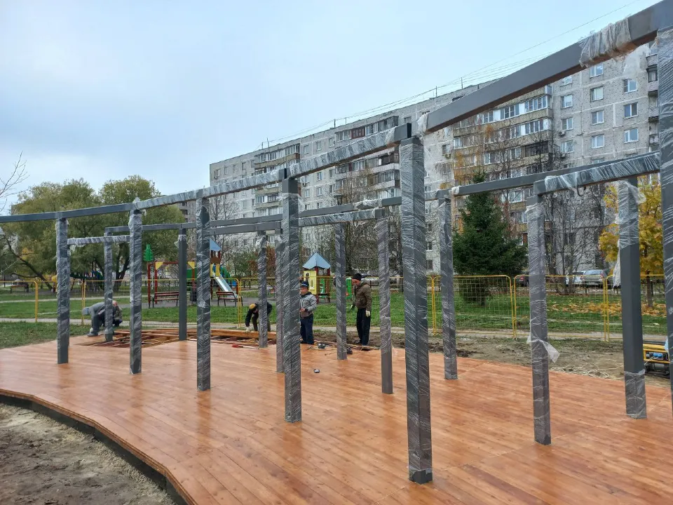 Сквер в Западном микрорайоне Электростали. Фото: REGIONS/Олег Книжник