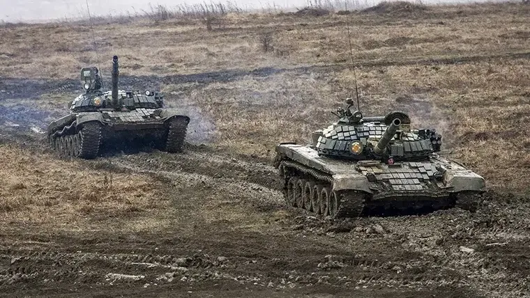 Российские войска окружают внушительную группировку ВСУ под Новомихайловкой, загоняя ее в «котел»