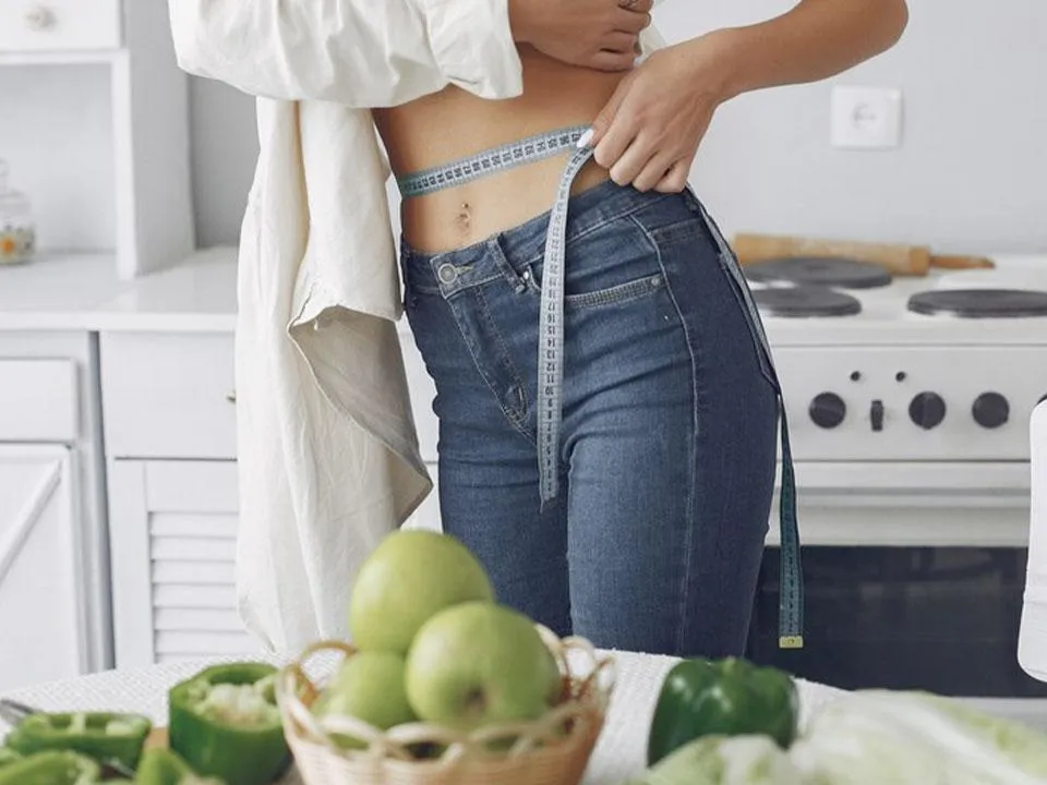 «Хорошо перевариваются и не поднимают сахар»: выяснилось, что можно есть на ночь без страха потолстеть