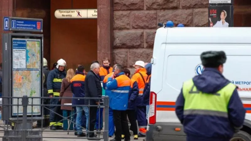 До 14 выросло число жертв взрыва в метро Санкт-Петербурга