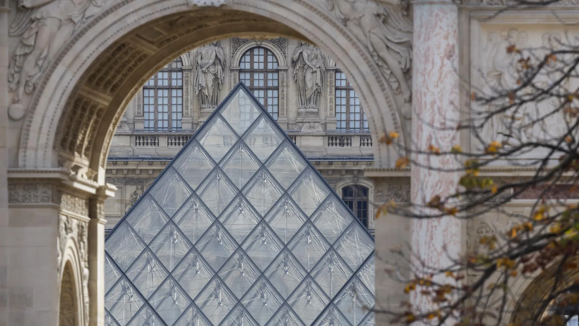 Vincent Isore/Keystone Press Agency