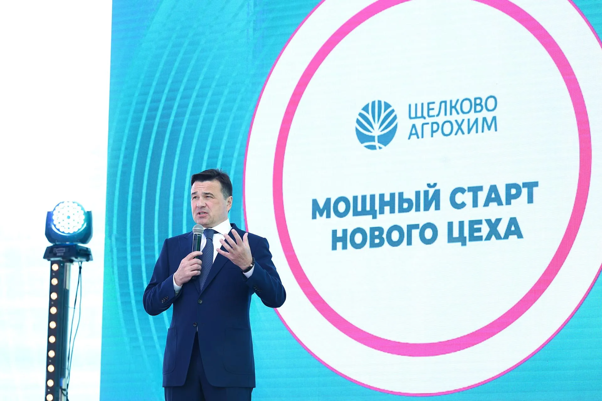Антон Чернов