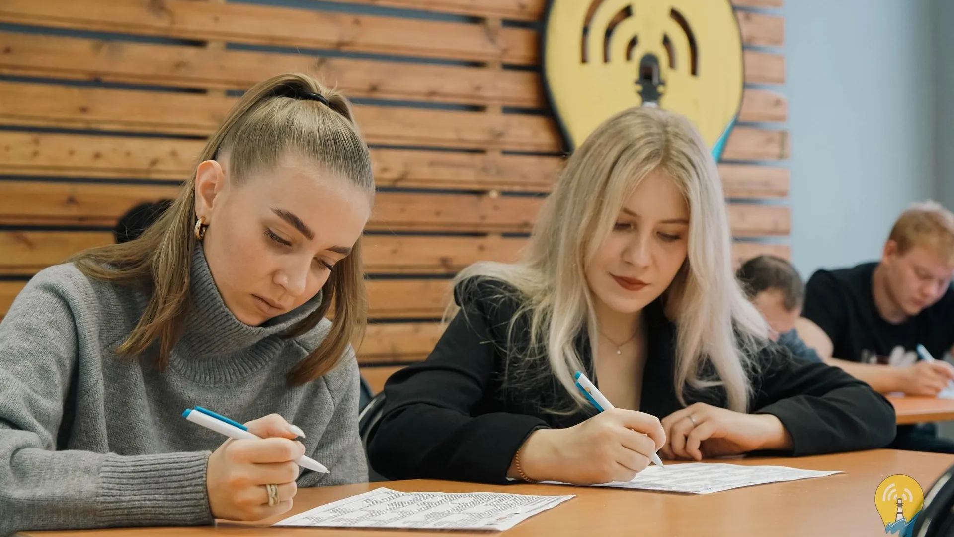 Фото: молодежный центр «Маяк»