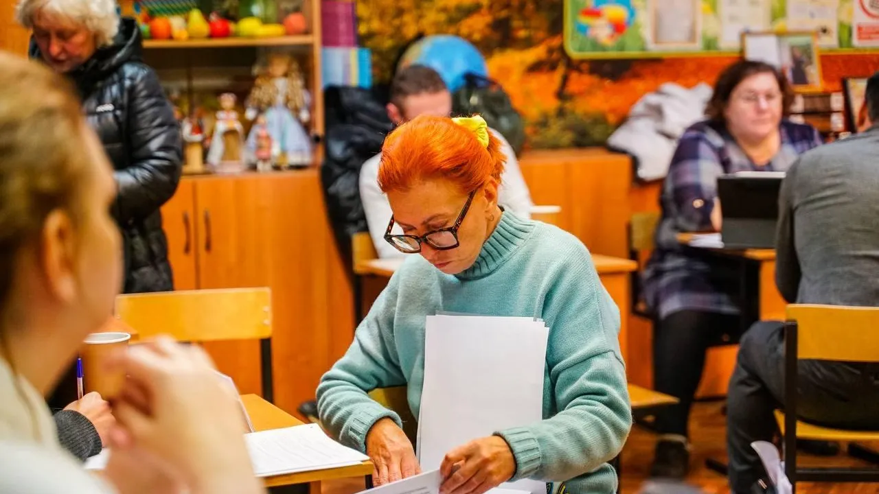 В Химках провели выездную администрацию для жителей Левобережного