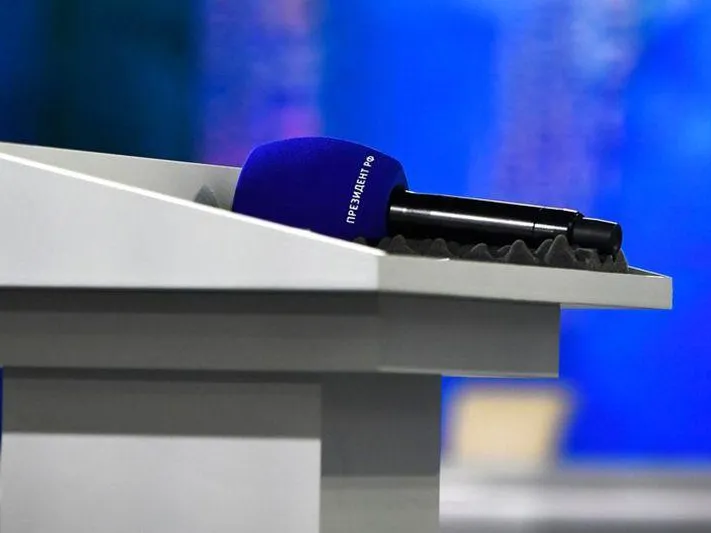Политолог объяснил, зачем блогеры спекулируют на отмене послания президента