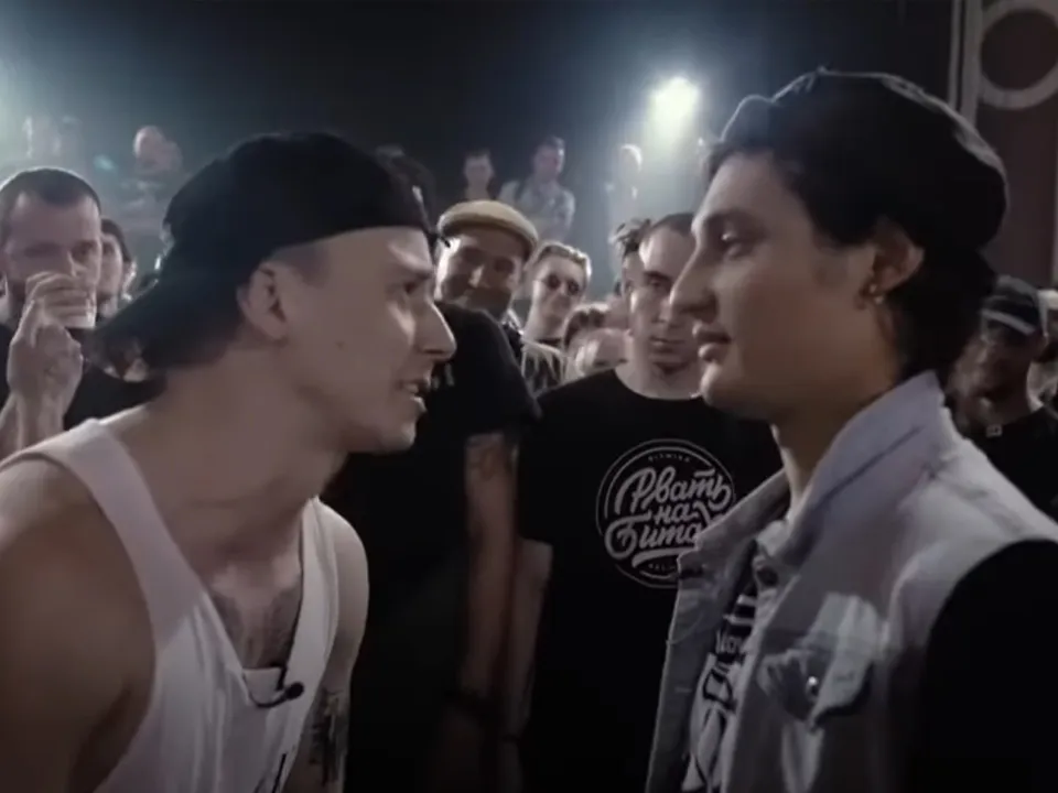 Рэп-батл Obe 1 Kanobe и ОЁBOY. Фото: youtube.com/RAP. .MUSIC